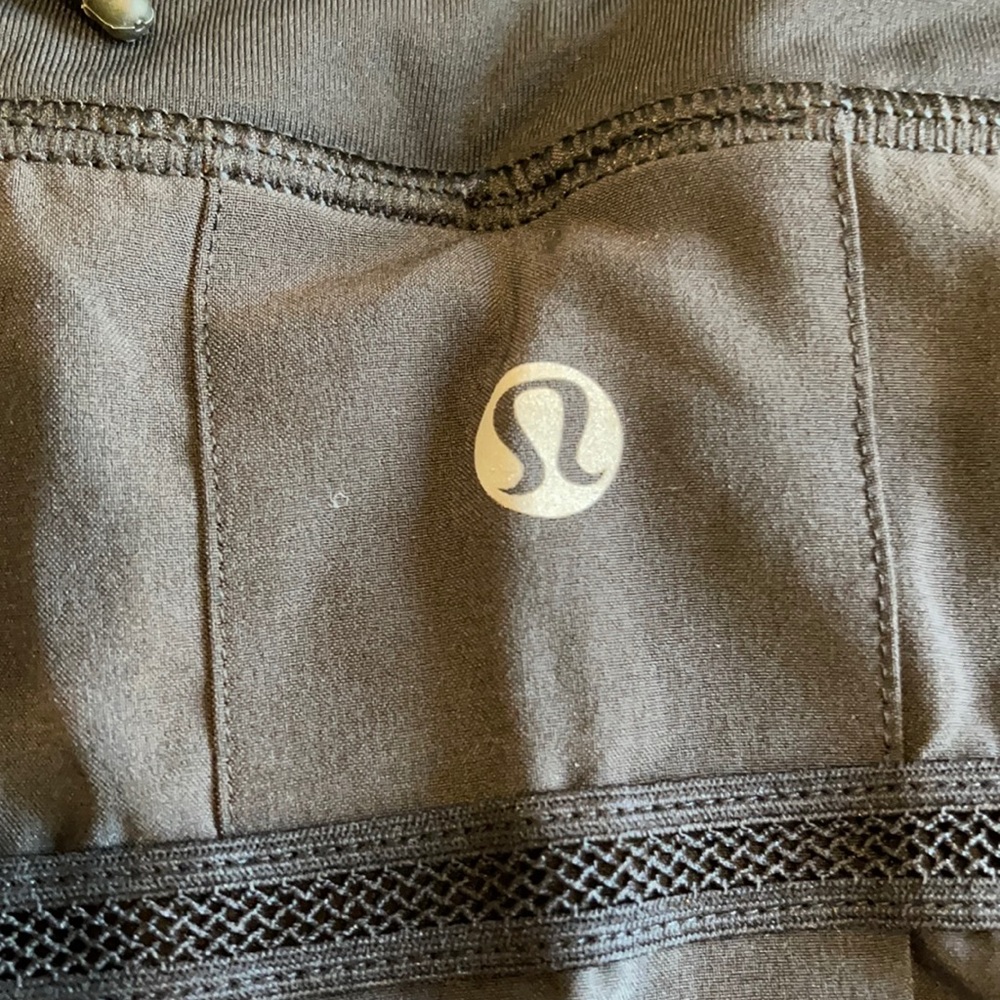 Lululemon pleated skirt excellent condition